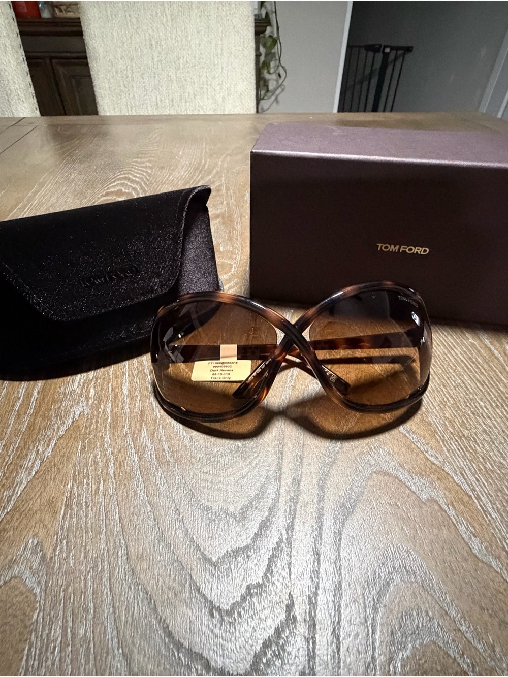 Tom Ford FT1068 sunglasses in Dark Havana